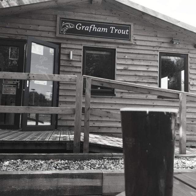 Grafham Water Lodge Extérieur photo